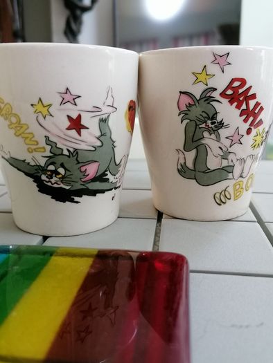 2 Vintage Tom and Jerry cups