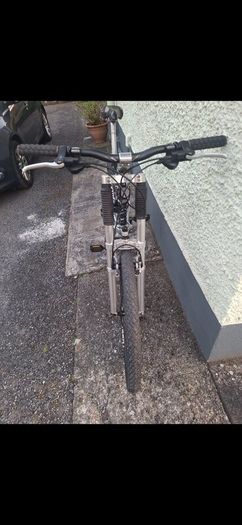 Bmw GS Mountain Bike Trek Giant  Orbea Specialized
