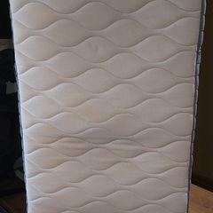 Mattress single and pillows