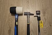 Stanley 315g Fitters Hammer, Draper 32oz Rubber Mallet &amp; 10" Claw Bar