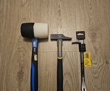 Stanley 315g Fitters Hammer, Draper 32oz Rubber Mallet & 10" Claw Bar