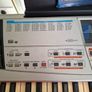 Electronic piano keyboard Image 6