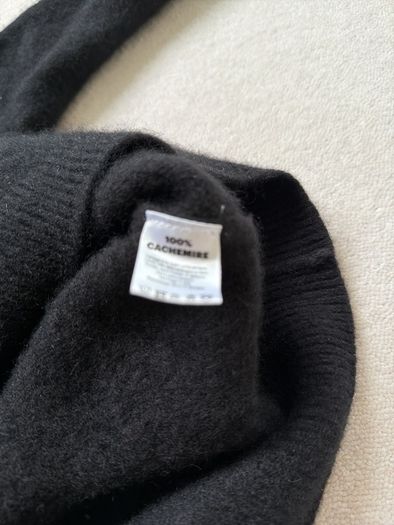 From Future black cashmere jumper size M