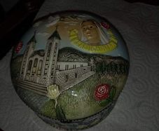 Trinket box with lid [medugorje]