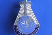 THE HEALING MINUTE (spiritual/faith healing) - a vintage badge issued by the Harry Edwards Healing Sanctuary (1960s)