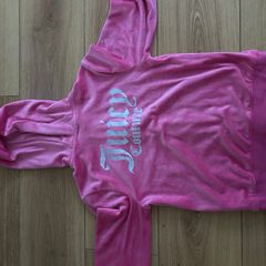 Girls clothes