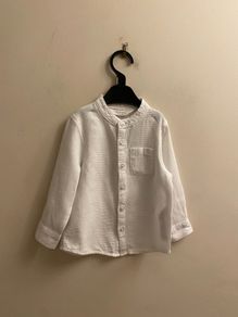 White shirt (12-18 mths)