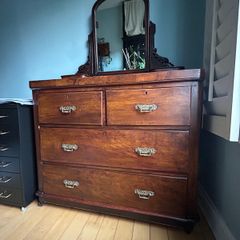 Antique vanity dresser with mirror