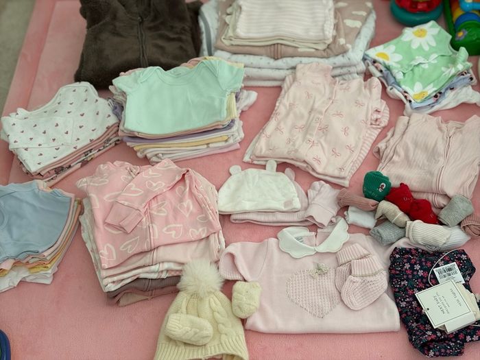 0-6 Months Baby Girl Clothes Bundle / Lot (Next, H&M, Disney, Mamas and Papas & more)