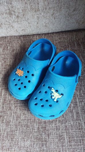 Dunnes dinosaur clogs (Size UK10)
