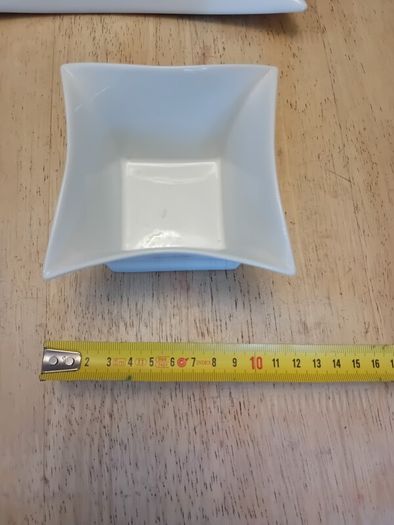 Newbridge Homeware Dishes , Two in total