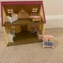 Sylvanian Families bundle - Treehouse, House and Boutique Image 4