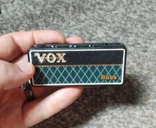 vox bass mini speaker