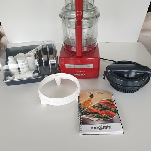 Magimix Cuisine 5200XL premium red VIDEO