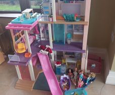 Barbie dream house