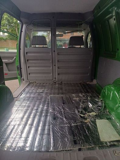 Volkwagon Caddy van