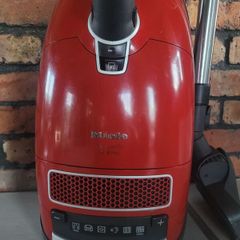 Miele hoover