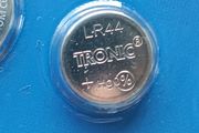 LR44 button cell battery - Free shipment