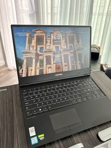 Lenovo Legion Y540 - 15IRH type 81SX