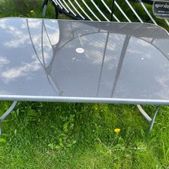 garden table