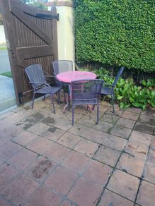 patio set