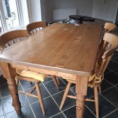 dining table and 4 chairs