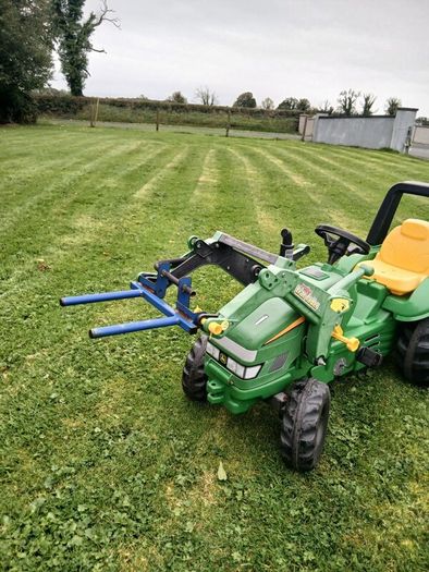 Kids pedal tractor and accessories