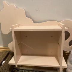 Unicorn shelf