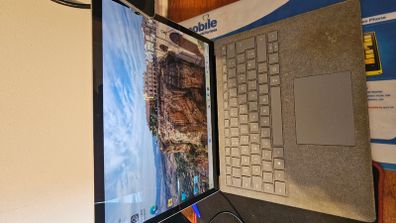 Microsoft Surface Laptop