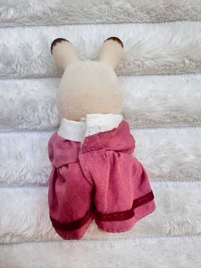 Sylvanian Families Chocolate Mother Figure Vintage 1985 Epoh approx. 9 cm. Dirty Used Please see photos