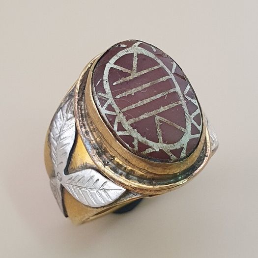 Vintage Etched Carnelian Agate Ring Brass & Silver Inlay, Flower Design