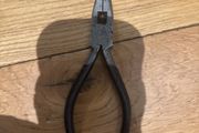 pliers
