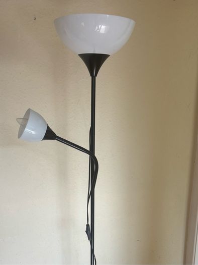 Floor lamp