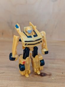 Transformers Revenge of the Fallen Legends Class Bumblebee 2009