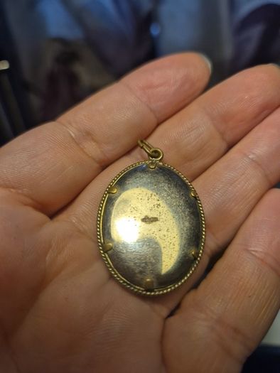 Antique Photo Locket with Engravement. WW1 Militaria