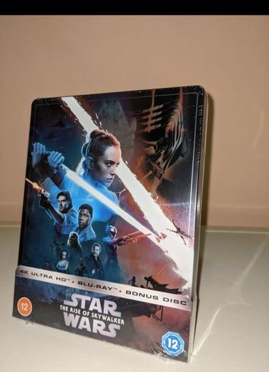 Star Wars Episode IX: The Rise of Skywalker - Zavvi Exclusive 4K Ultra HD Steelbook (3 Disc Edition includes Blu-ray)