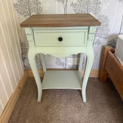 bedside lockers