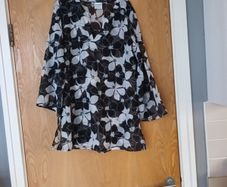 Primark Beechwear Long Top/Blouse.  S. 14.  New.