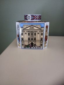 Royal Worcester The Buckingham Palace Tea Caddy