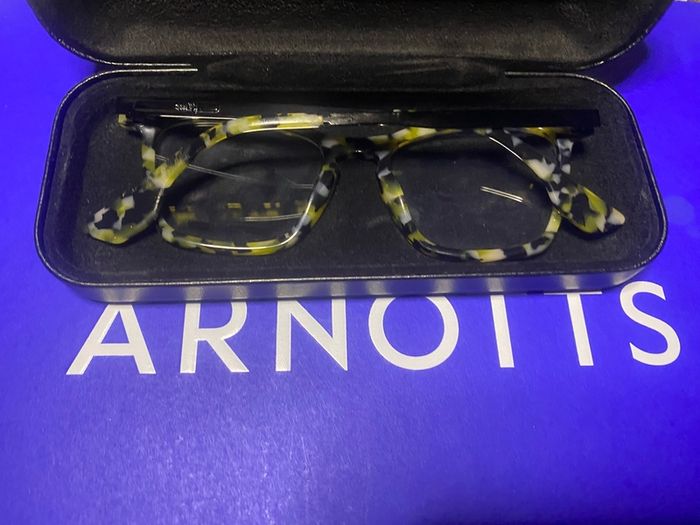 Alexander Mc Queen Reading Glasses brand new with hard case