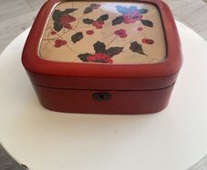 Vintage Festive Japanese Lacquer Box