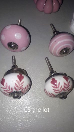 drawer pulls