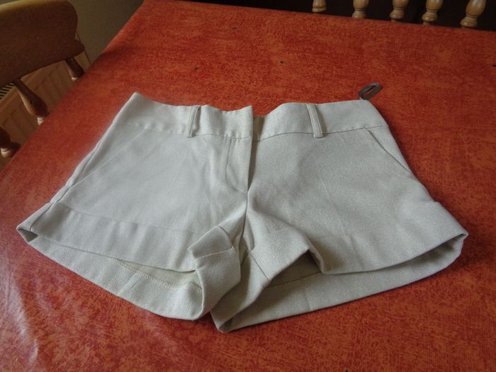 River Island Ladies Cream Shorts for Sale