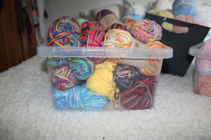 Multi coloured and Shimmer Yarn x 3 boxes only 40 euro