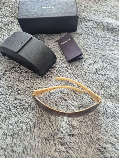 Prada Sun Glasses