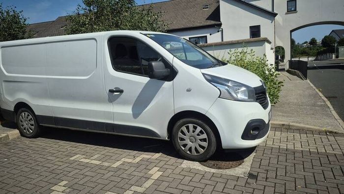 van for  breaking