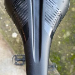 Giant saddle
