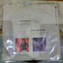 Lionel Richie, Stuck On You, Round And Round, Motown TMG 1341, 1984 Image 2