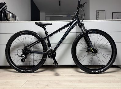 Carrera Vengeance Bike (NEW)