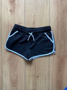 Girls Shorts 9-10years